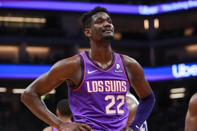 巴萨有意曼联前锋拉什福德 可能租借方式加盟巴萨