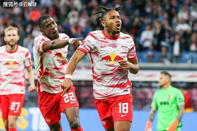 欧文末节超神东契奇22+15 独行侠险胜雷霆2-1
